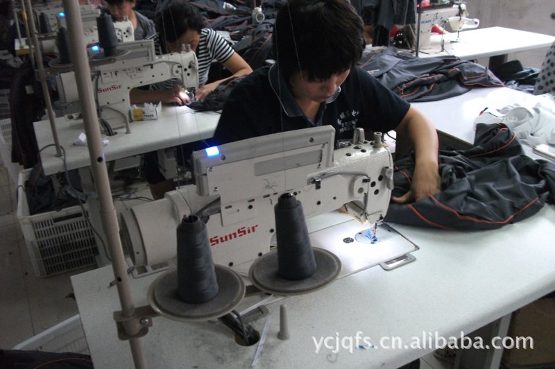 服饰加工行业的变化与发展